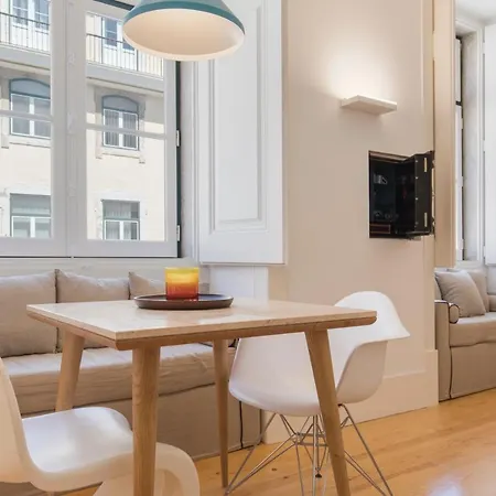 Charming Apartment In Baixa Chiado Lisbona Esterno foto